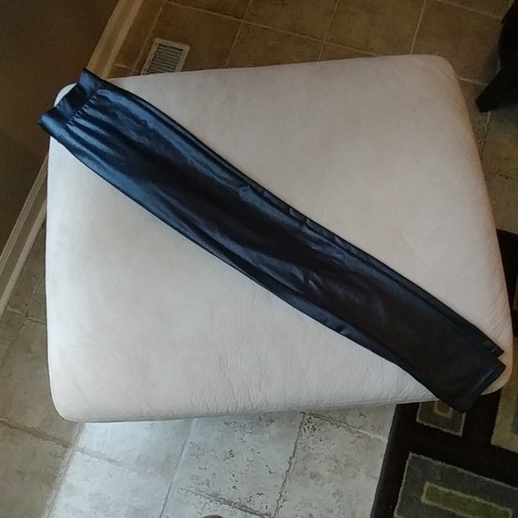 Leggings - Picture 2 of 5